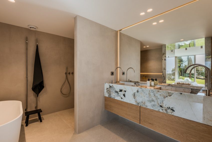 R5369431-Apartment-For-Sale-Aloha-Middle-Floor-Apartment-4-Beds-135-Built-10