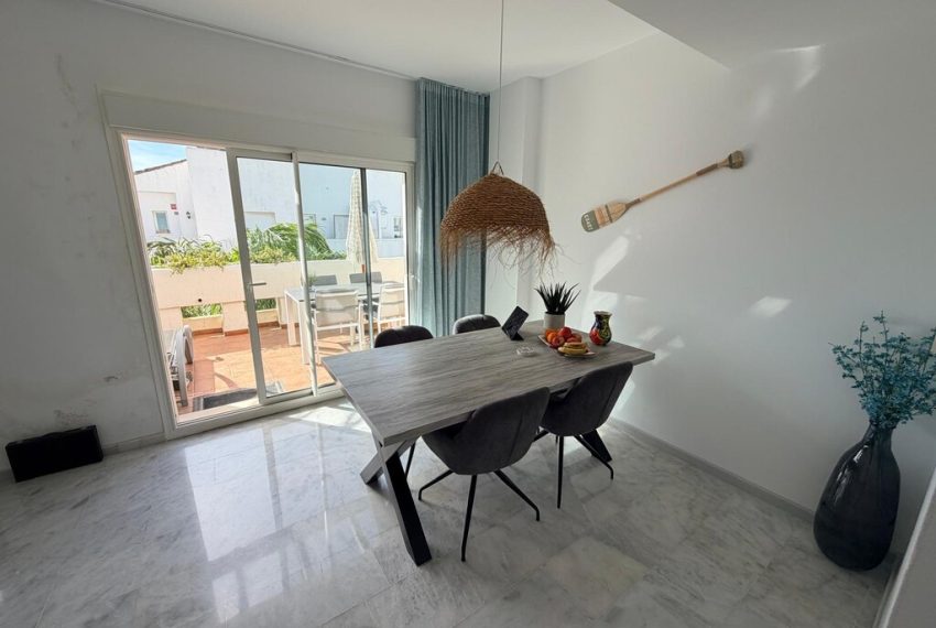 R5370418-Apartment-For-Sale-Estepona-Penthouse-2-Beds-117-Built-10