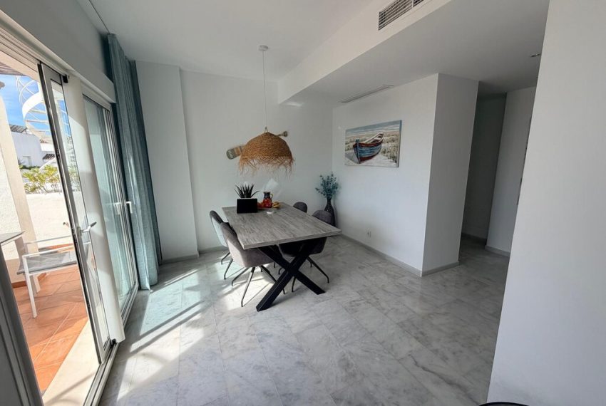 R5370418-Apartment-For-Sale-Estepona-Penthouse-2-Beds-117-Built-14