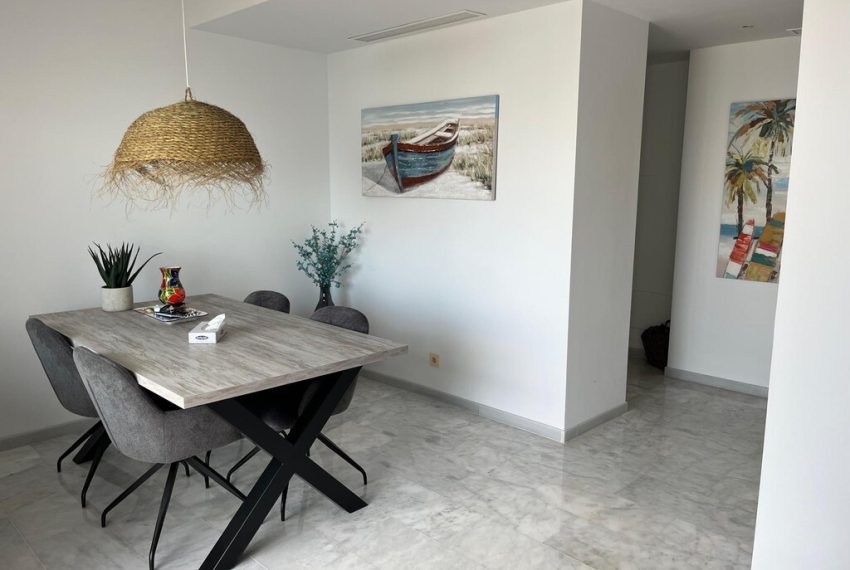 R5370418-Apartment-For-Sale-Estepona-Penthouse-2-Beds-117-Built-2
