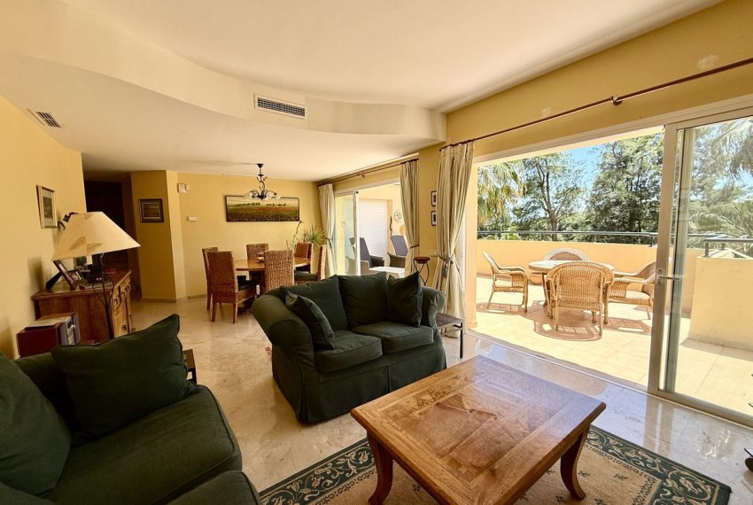 R5371597-Apartment-For-Sale-Rio-Real-Penthouse-3-Beds-189-Built-11