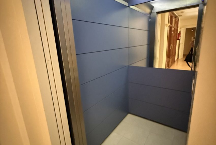 R5371597-Apartment-For-Sale-Rio-Real-Penthouse-3-Beds-189-Built-4