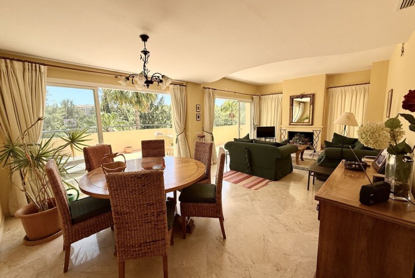 R5371597-Apartment-For-Sale-Rio-Real-Penthouse-3-Beds-189-Built-7