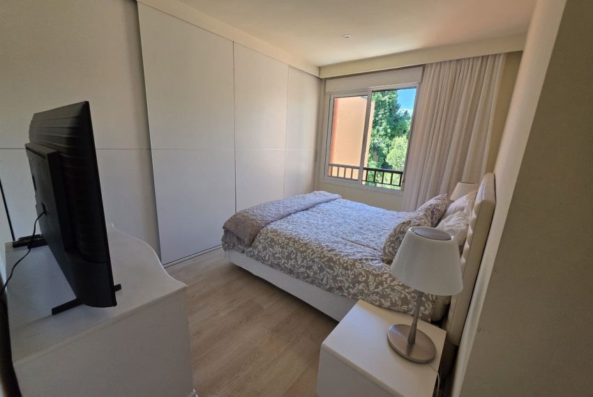 R5371831-Apartment-For-Sale-The-Golden-Mile-Middle-Floor-Apartment-3-Beds-128-Built-11