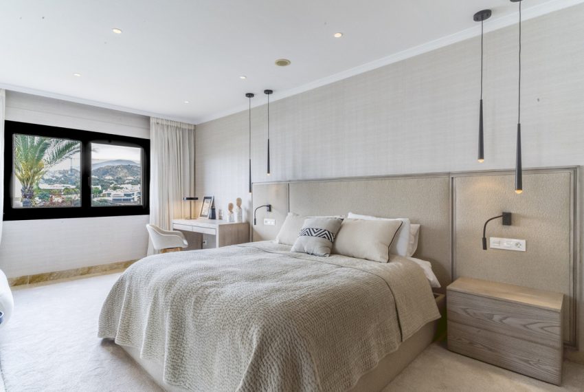 R5378101-Apartment-For-Sale-The-Golden-Mile-Penthouse-Duplex-3-Beds-405-Built-11