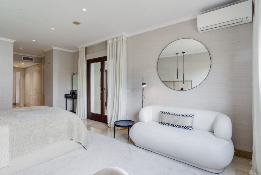 R5378101-Apartment-For-Sale-The-Golden-Mile-Penthouse-Duplex-3-Beds-405-Built-13