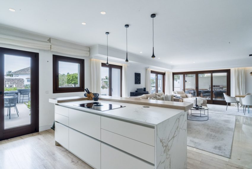R5378101-Apartment-For-Sale-The-Golden-Mile-Penthouse-Duplex-3-Beds-405-Built-4