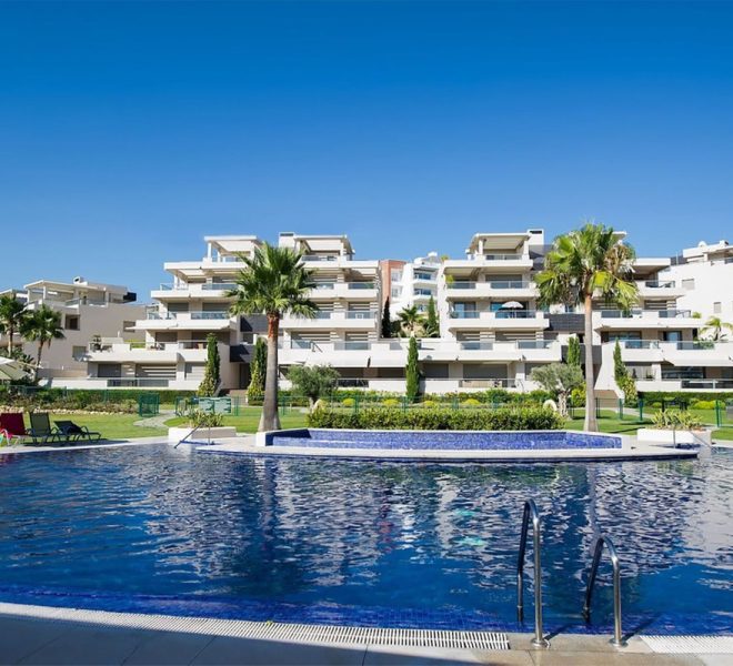R5380996-Image 1-Middle Floor Apartment - 3 Beds - 150 Built