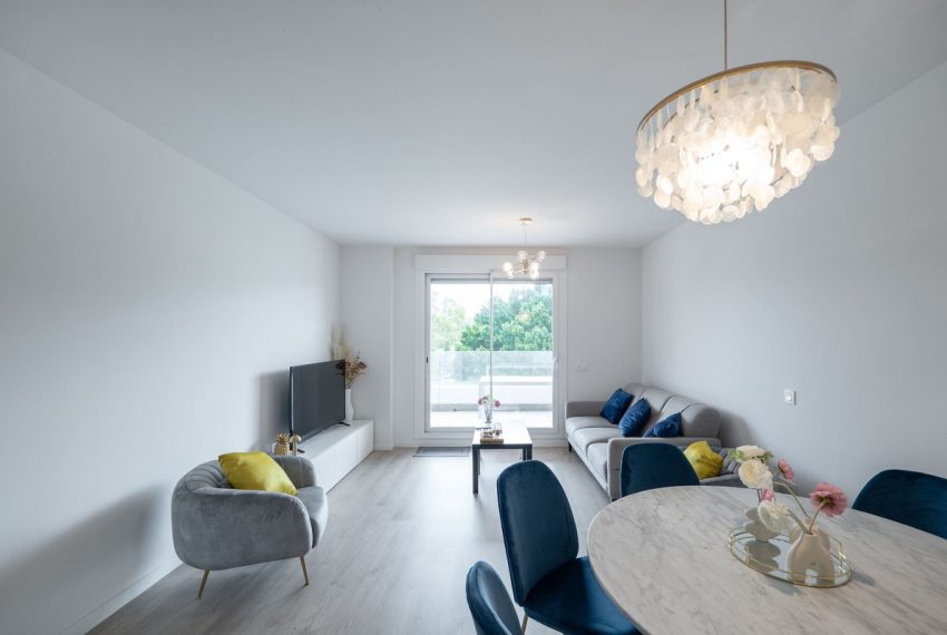 R5386852-Apartment-For-Sale-Nueva-Andalucia-Middle-Floor-Apartment-2-Beds-85-Built-1
