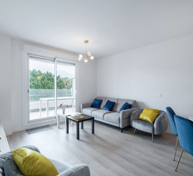 R5386852-Image 1-Middle Floor Apartment - 2 Beds - 85 Built