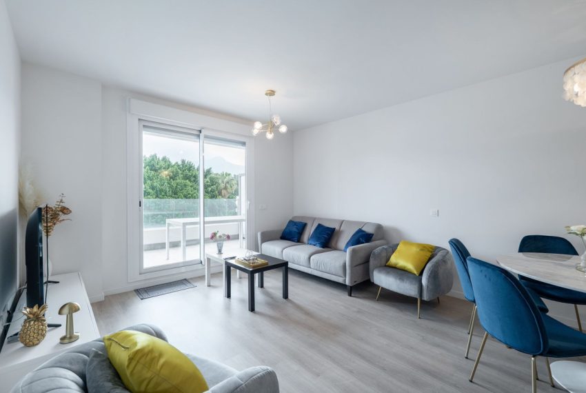 R5386852-Apartment-For-Sale-Nueva-Andalucia-Middle-Floor-Apartment-2-Beds-85-Built