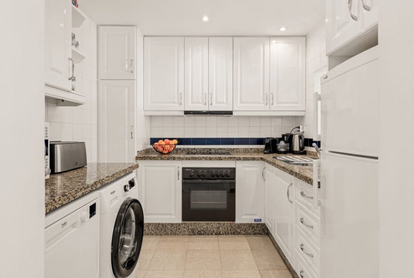 R5386912-House-For-Sale-Aloha-Townhouse-2-Beds-142-Built-10