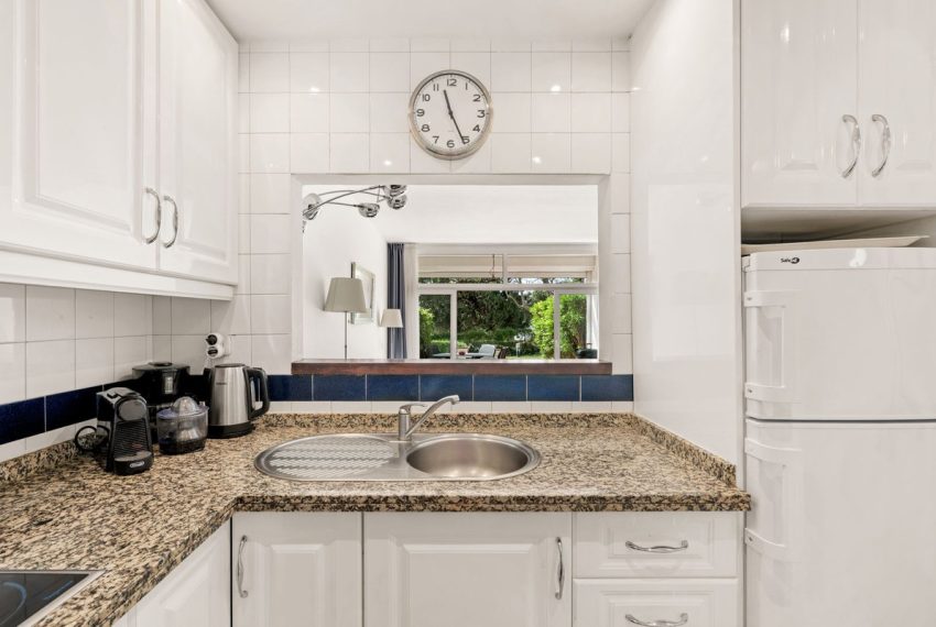 R5386912-House-For-Sale-Aloha-Townhouse-2-Beds-142-Built-12