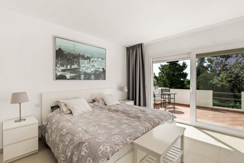 R5386912-House-For-Sale-Aloha-Townhouse-2-Beds-142-Built-15