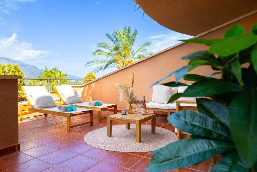R5394979-Apartment-For-Sale-Nueva-Andalucia-Middle-Floor-Apartment-2-Beds-149-Built