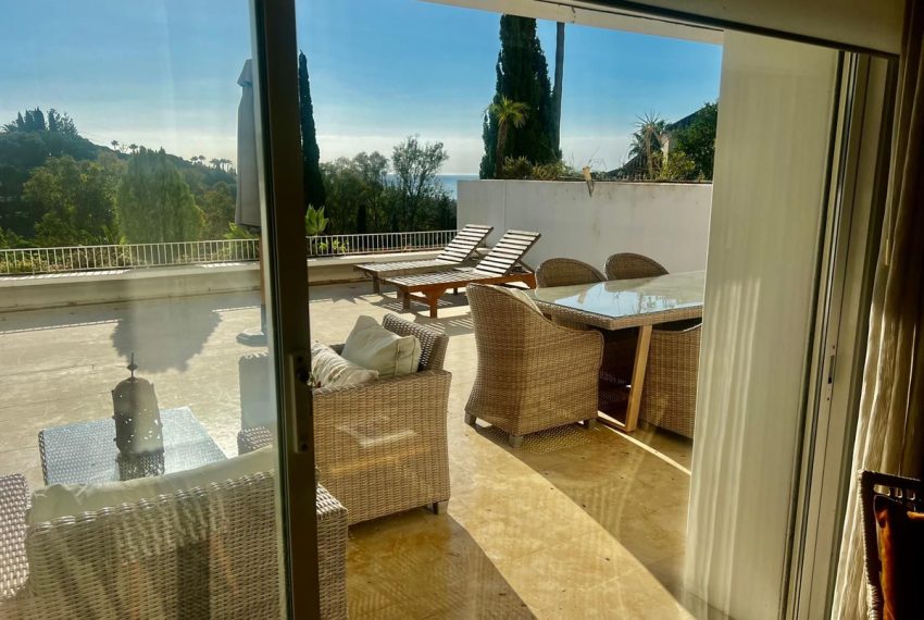 R5395126-Apartment-For-Sale-The-Golden-Mile-Ground-Floor-Apartment-2-Beds-115-Built-12