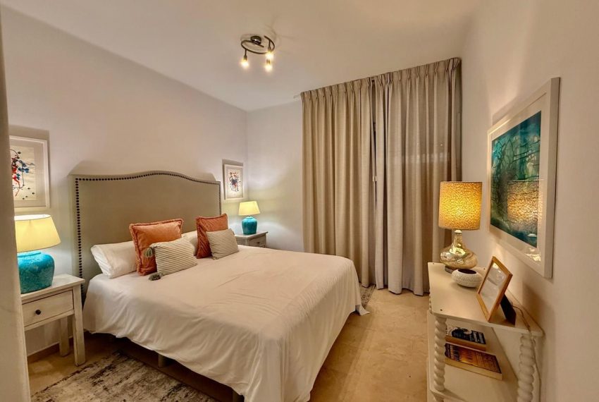 R5395126-Apartment-For-Sale-The-Golden-Mile-Ground-Floor-Apartment-2-Beds-115-Built-16