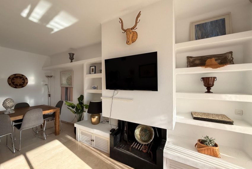 R5395126-Apartment-For-Sale-The-Golden-Mile-Ground-Floor-Apartment-2-Beds-115-Built-6