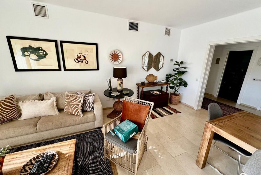 R5395126-Apartment-For-Sale-The-Golden-Mile-Ground-Floor-Apartment-2-Beds-115-Built-7