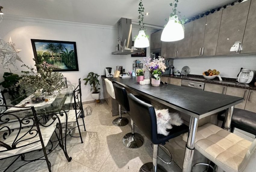 R5395669-Apartment-For-Sale-San-Pedro-de-Alcantara-Ground-Floor-Apartment-4-Beds-110-Built-17