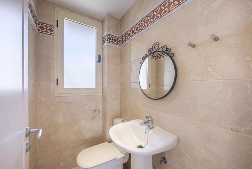 R5395705-Apartment-For-Sale-Aloha-Middle-Floor-Apartment-2-Beds-107-Built-11
