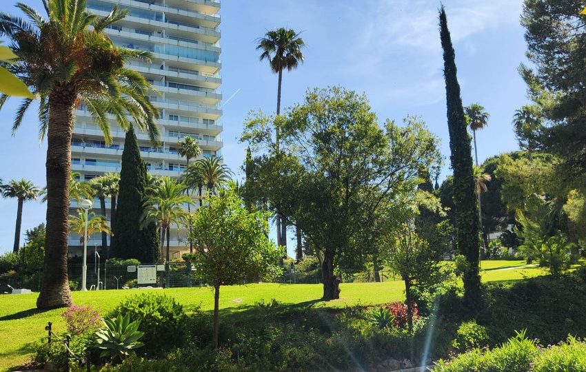 R5395906-Apartment-For-Sale-Marbella-Ground-Floor-Apartment-3-Beds-200-Built-1