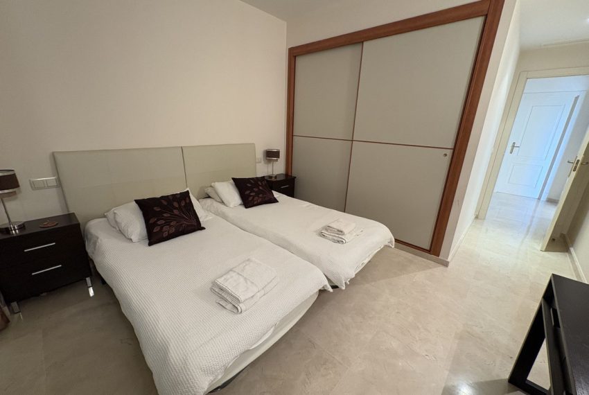 R5395909-Apartment-For-Sale-La-Quinta-Penthouse-3-Beds-155-Built-13