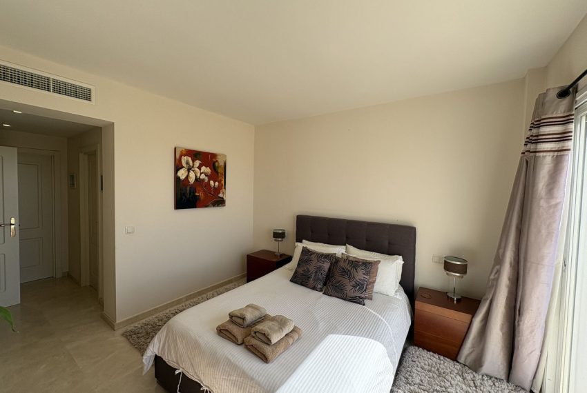 R5395909-Apartment-For-Sale-La-Quinta-Penthouse-3-Beds-155-Built-9