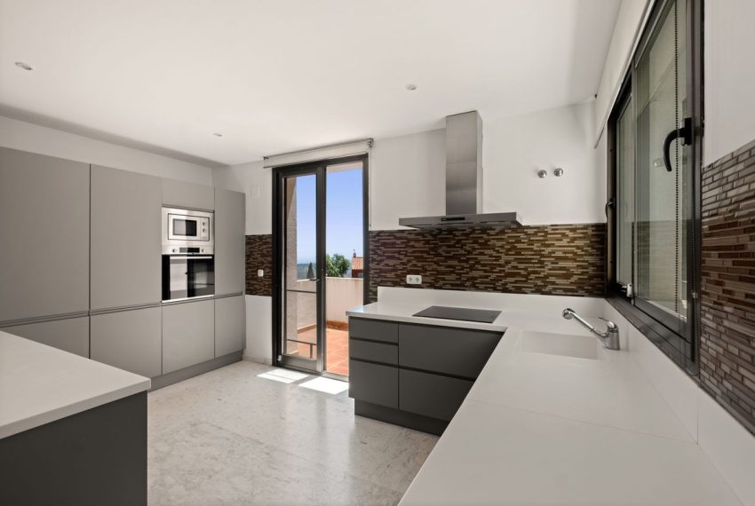 R5396002-Apartment-For-Sale-La-Mairena-Penthouse-2-Beds-177-Built-13