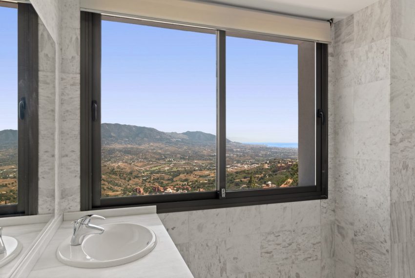 R5396002-Apartment-For-Sale-La-Mairena-Penthouse-2-Beds-177-Built-7