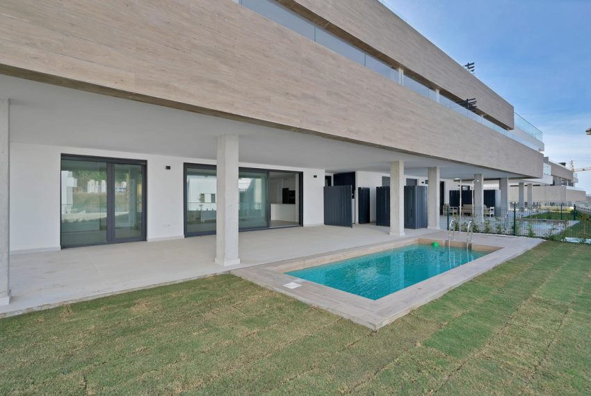 R5396317-Apartment-For-Sale-Marbella-Ground-Floor-Apartment-3-Beds-152-Built