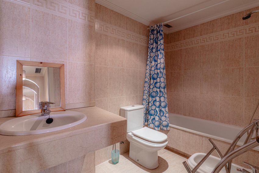 R5396374-Apartment-For-Sale-Marbella-Middle-Floor-Apartment-3-Beds-74-Built-12