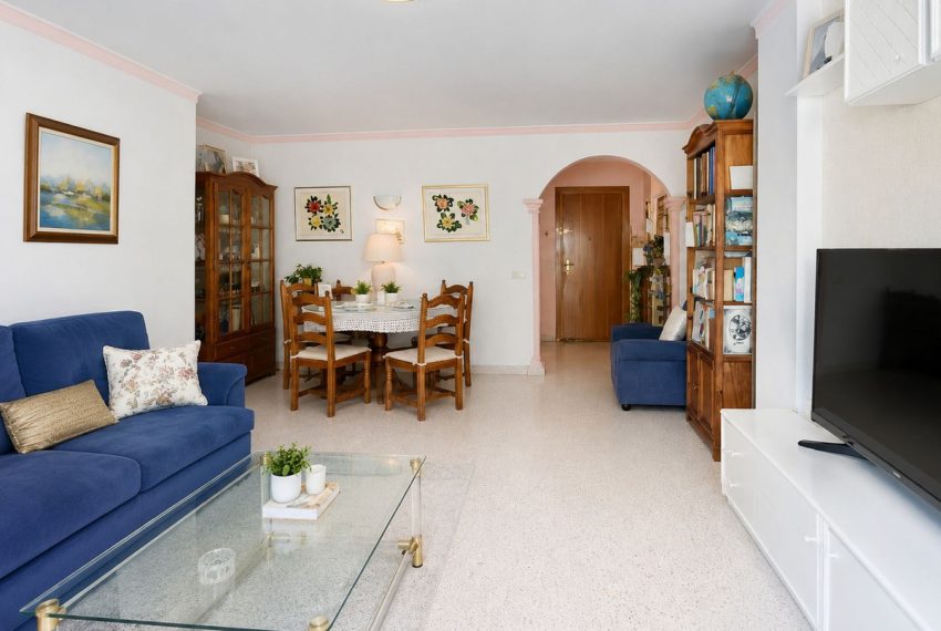 R5396572-Apartment-For-Sale-Marbella-Top-Floor-Apartment-3-Beds-96-Built-1
