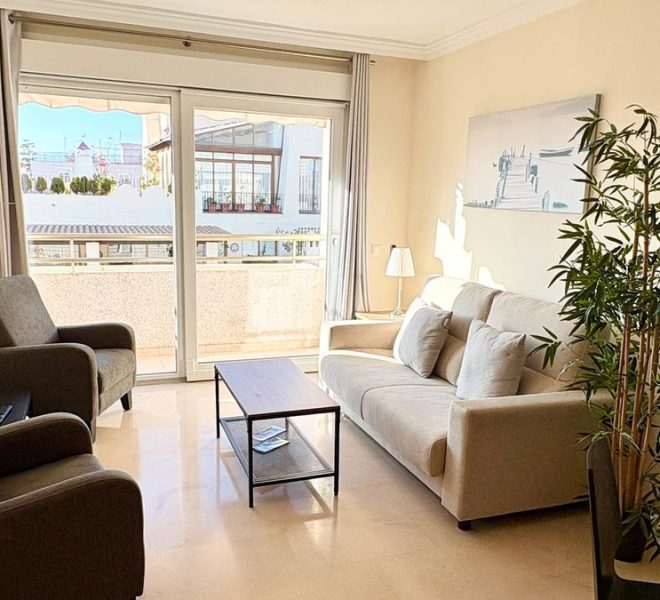 R5396620-Image 1-Top Floor Apartment - 1 Beds - 55 Built