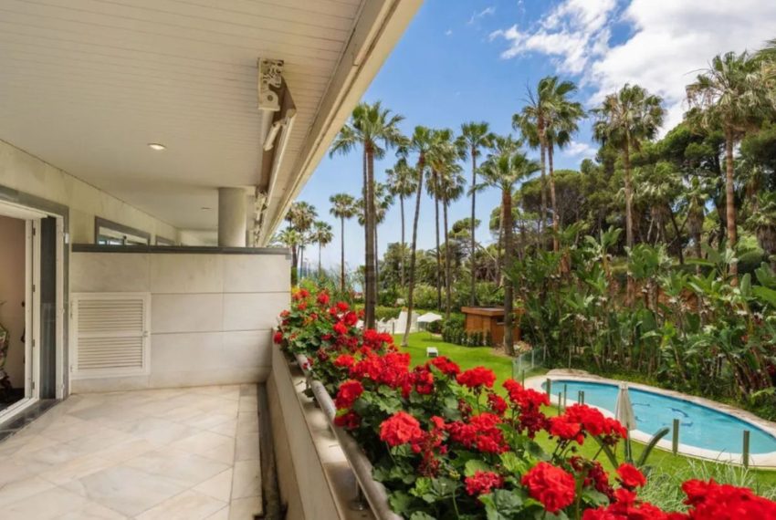 R5396686-Apartment-For-Sale-Marbella-Ground-Floor-Apartment-2-Beds-144-Built-1