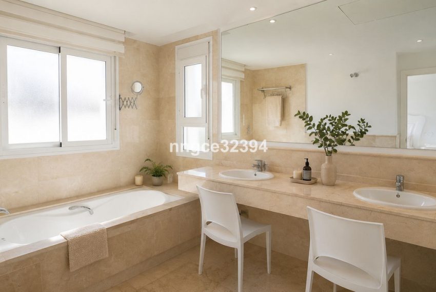R5396692-Apartment-For-Sale-Nueva-Andalucia-Penthouse-Duplex-3-Beds-254-Built-18