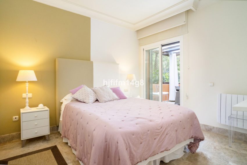 R5396758-Apartment-For-Sale-Nueva-Andalucia-Ground-Floor-Apartment-3-Beds-169-Built-16