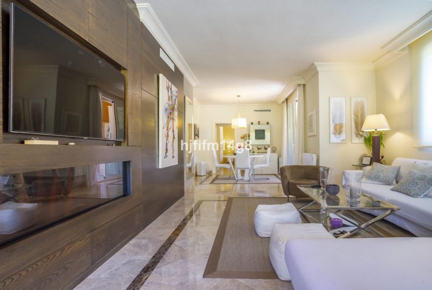 R5396758-Apartment-For-Sale-Nueva-Andalucia-Ground-Floor-Apartment-3-Beds-169-Built-5