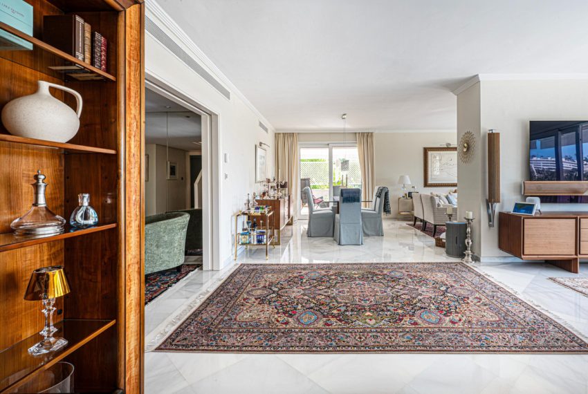 R5396830-Apartment-For-Sale-Nueva-Andalucia-Penthouse-Duplex-4-Beds-669-Built-17