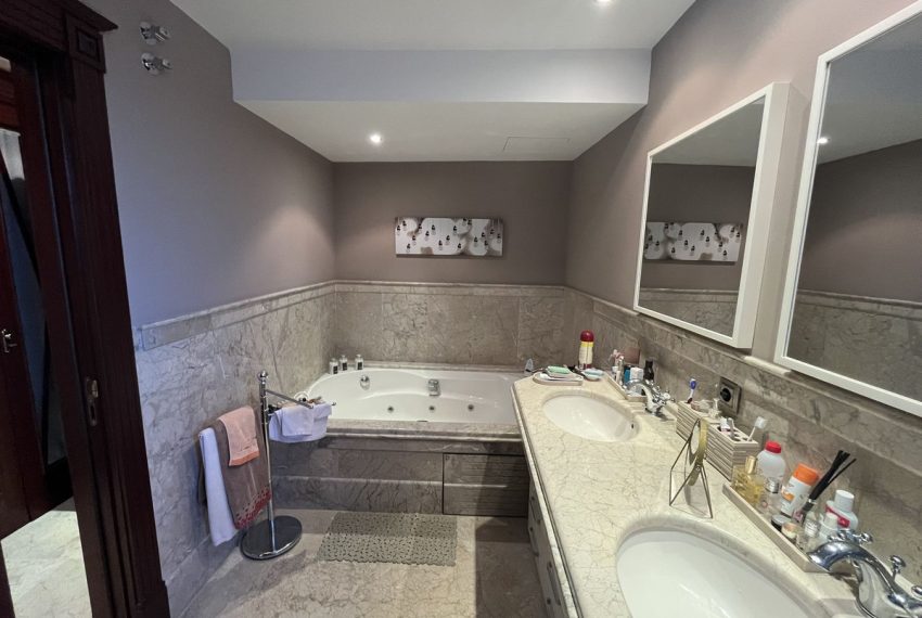 R5397421-Apartment-For-Sale-Marbella-Ground-Floor-Apartment-3-Beds-196-Built-17
