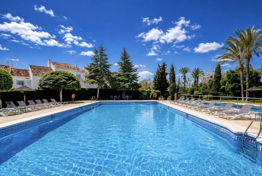 R5397625-Apartment-For-Sale-Nueva-Andalucia-Ground-Floor-Apartment-3-Beds-124-Built