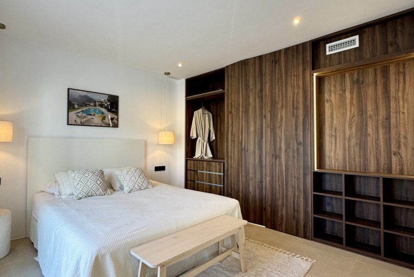 R5398336-Apartment-For-Sale-La-Quinta-Penthouse-3-Beds-200-Built-7