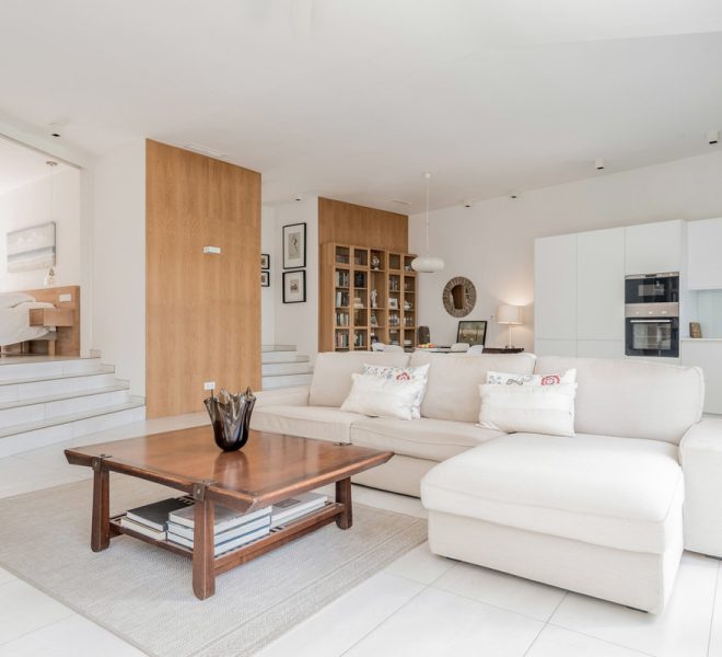 R5398345-Image 1-Penthouse - 2 Beds - 150 Built