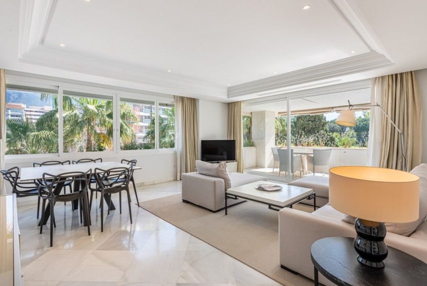 R5398399-Apartment-For-Sale-Nagueles-Ground-Floor-Apartment-2-Beds-132-Built-3