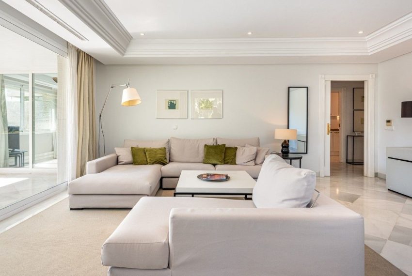 R5398399-Apartment-For-Sale-Nagueles-Ground-Floor-Apartment-2-Beds-132-Built-5