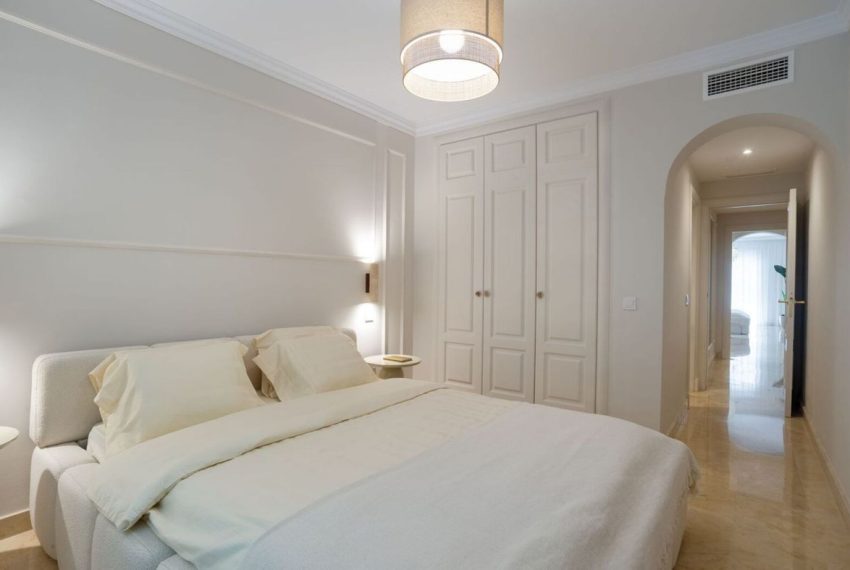 R5398519-Apartment-For-Sale-Marbella-Ground-Floor-Apartment-3-Beds-185-Built-15