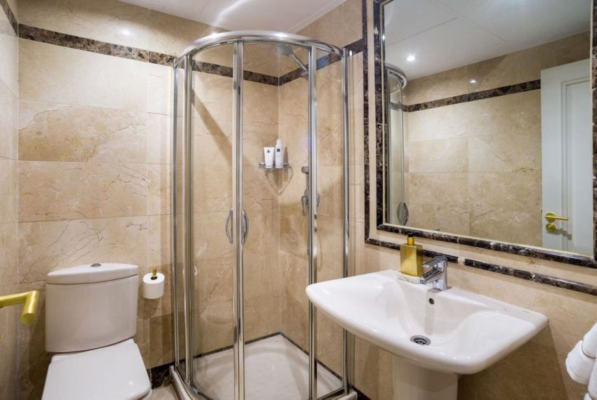 R5398519-Apartment-For-Sale-Marbella-Ground-Floor-Apartment-3-Beds-185-Built-19
