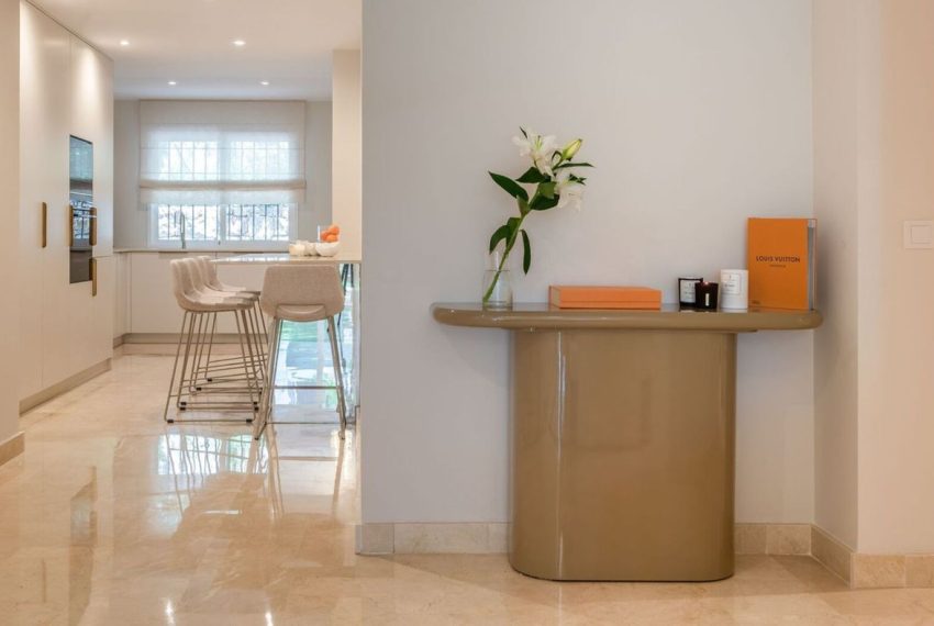 R5398519-Apartment-For-Sale-Marbella-Ground-Floor-Apartment-3-Beds-185-Built-2