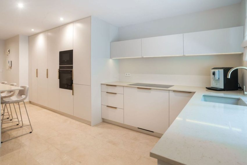 R5398519-Apartment-For-Sale-Marbella-Ground-Floor-Apartment-3-Beds-185-Built-6