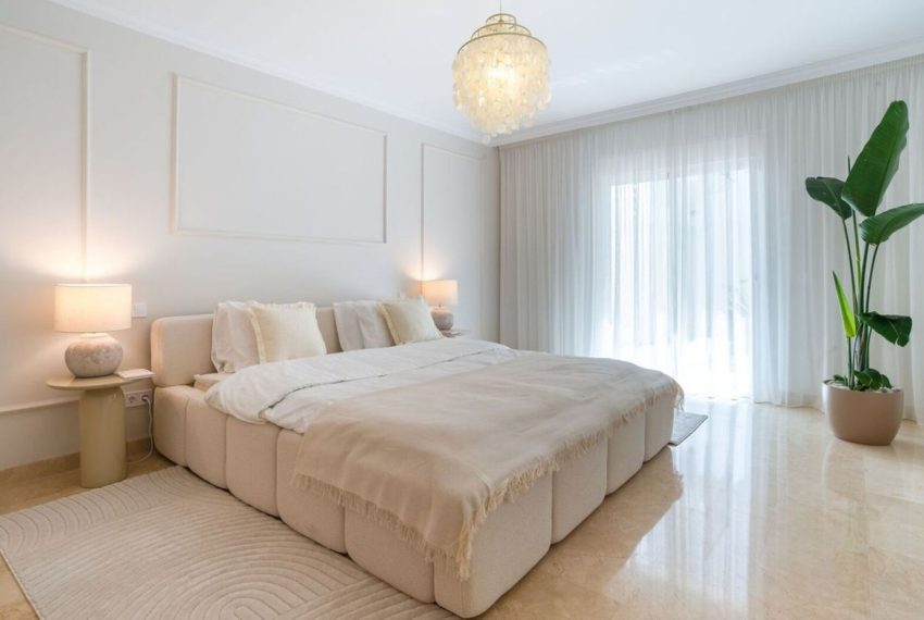 R5398519-Apartment-For-Sale-Marbella-Ground-Floor-Apartment-3-Beds-185-Built-8